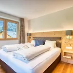 Hus23 With Wellness * Schröcken