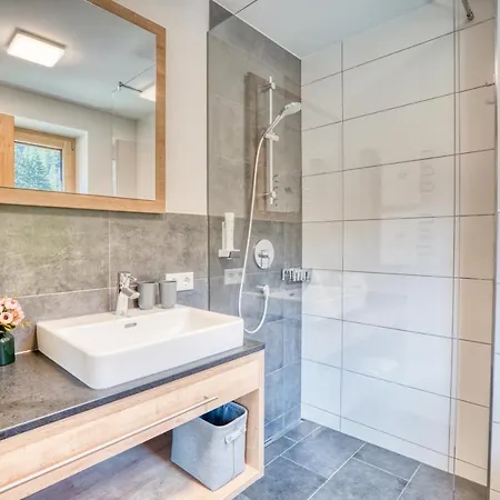 Hus23 With Wellness * Schröcken