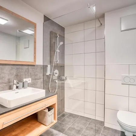 아파트 Hus23 With Wellness Schröcken