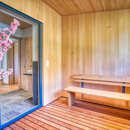 Hus23 With Wellness Apartment *