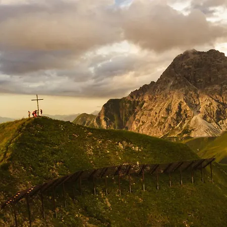 Hus23 With Wellness *