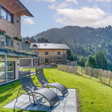 Hus23 With Wellness * Schröcken